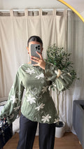 Blouse brodée asymétrique Flora/ green