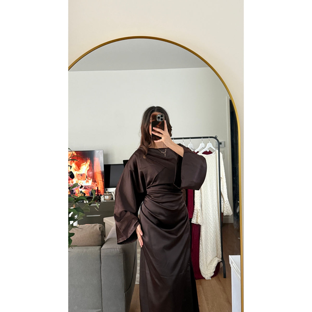 Robe Longue Satin Drapé à Nouer dans le Dos – Luxueuse | Coffee