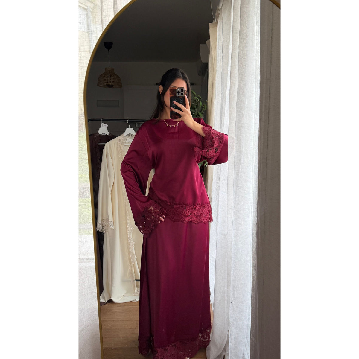 Ensemble Tunique Asymétrique & Jupe Longue Dentelle – Chic & Féminin