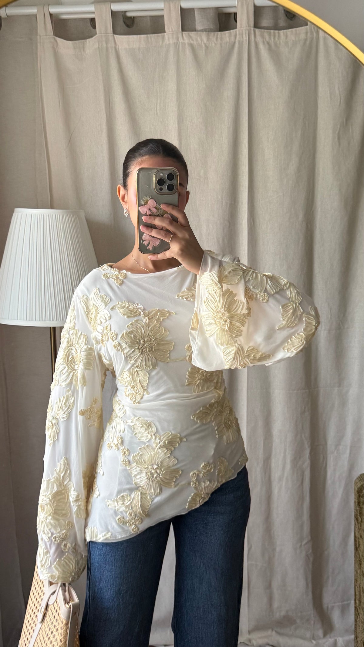 Blouse jaune pastel 3D à nouer dans le dos
