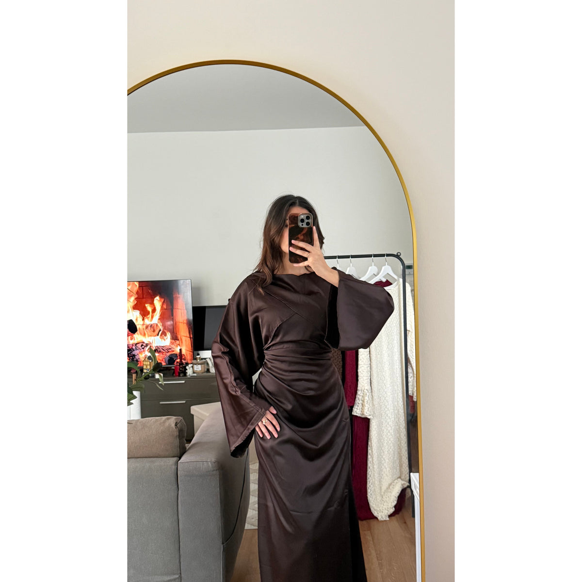 Robe Longue Satin Drapé à Nouer dans le Dos – Luxueuse | Coffee