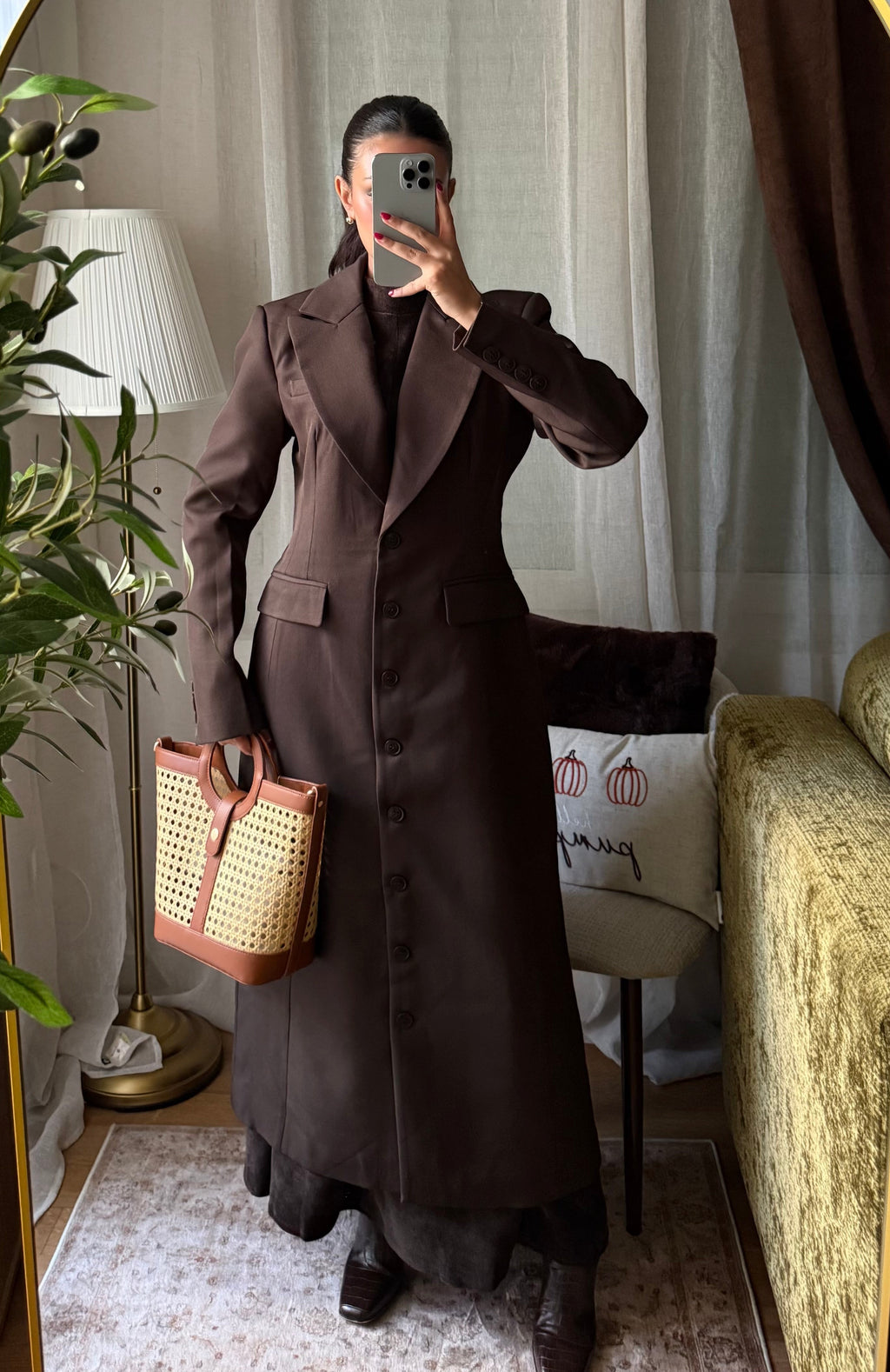 Manteau Long Tailleur Cintré – Marron Chocolat