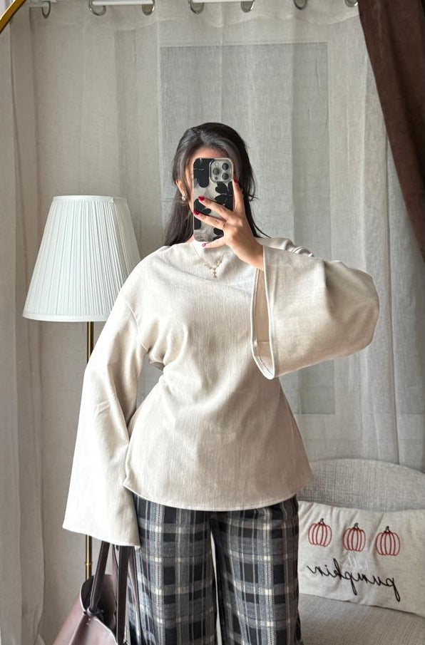 Blouse Velours Manches Évasées – Beige