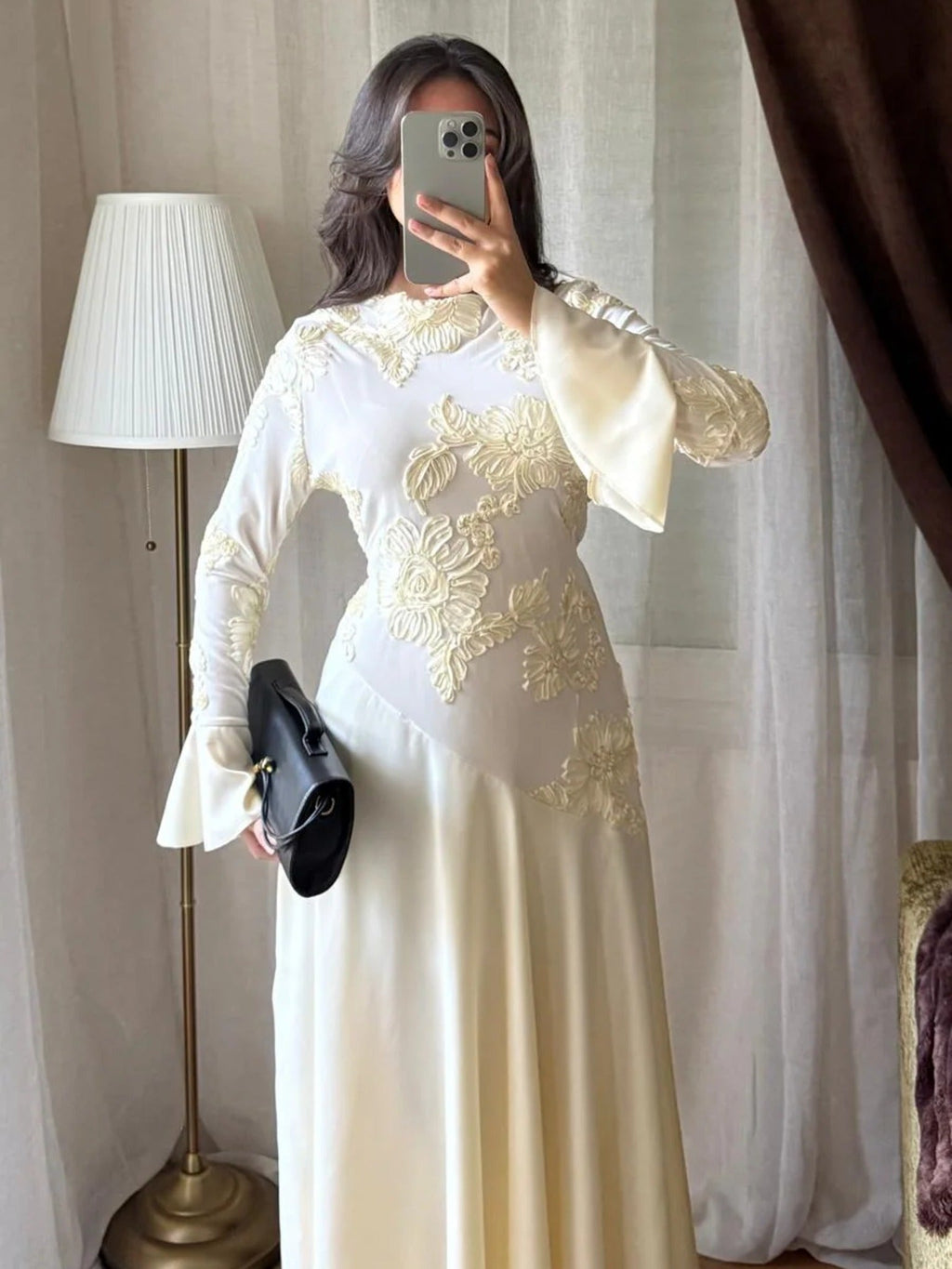 Robe Rosa – Écru